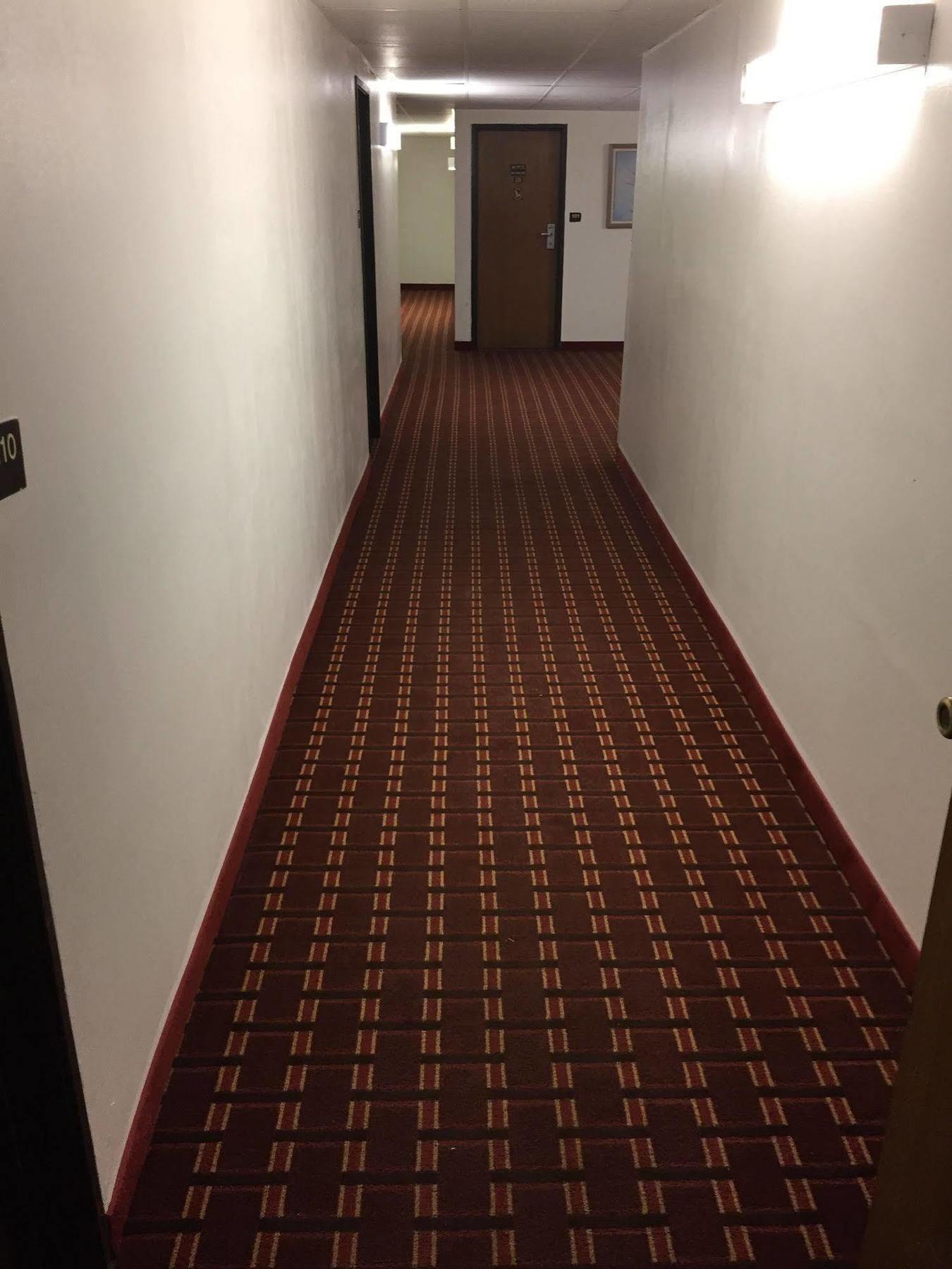 Luxury Inn & Suites Lincoln Exteriör bild